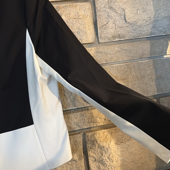 Vince Camuto Black and White Women's Jacket - Picture 3 of 8